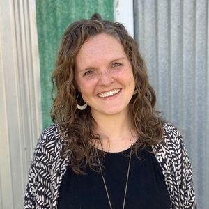 Meet your Posher, Naomi